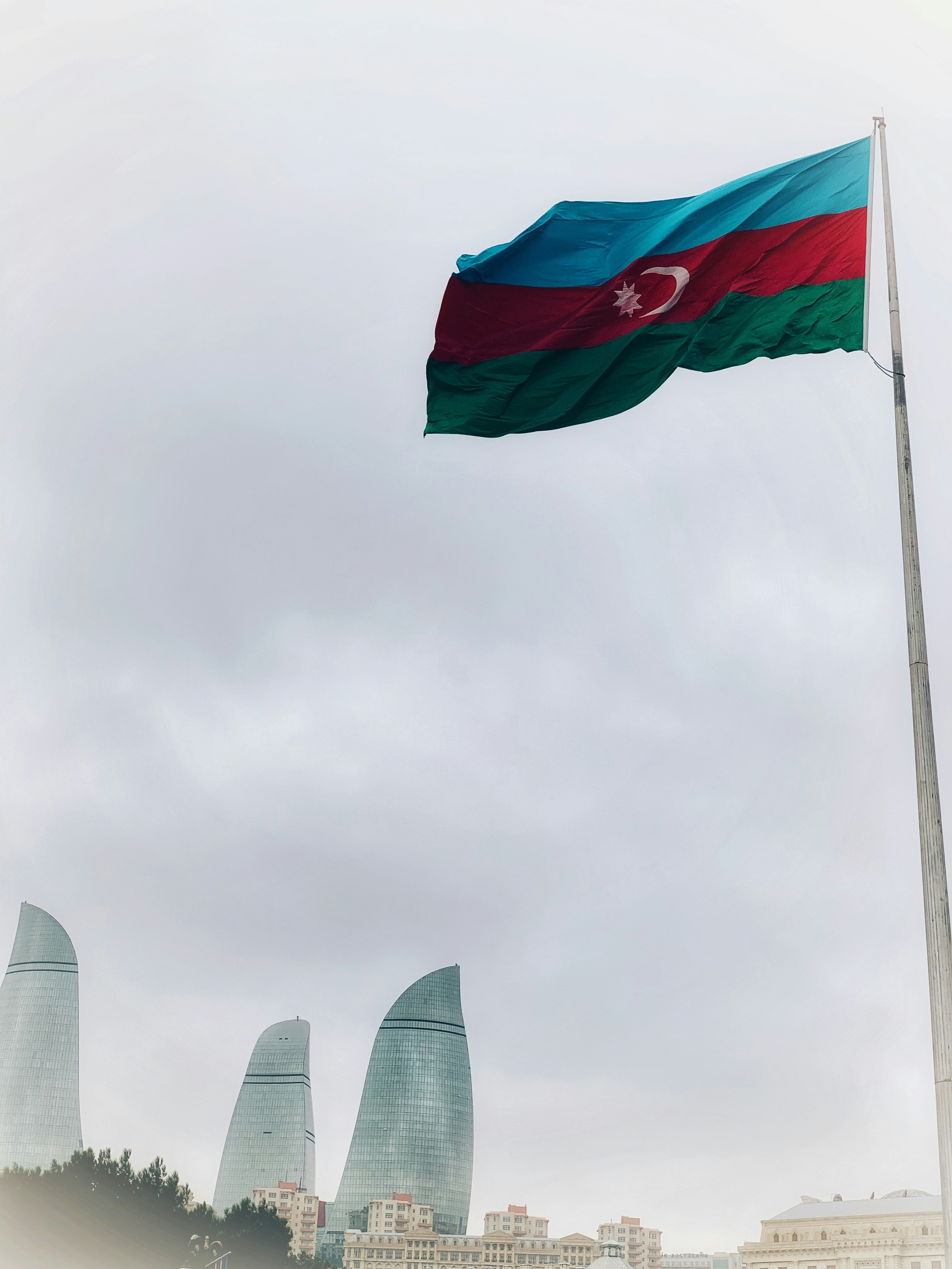 아제르바이잔의 최신 트렌드 탐구 문화 음식 관광 및 기술