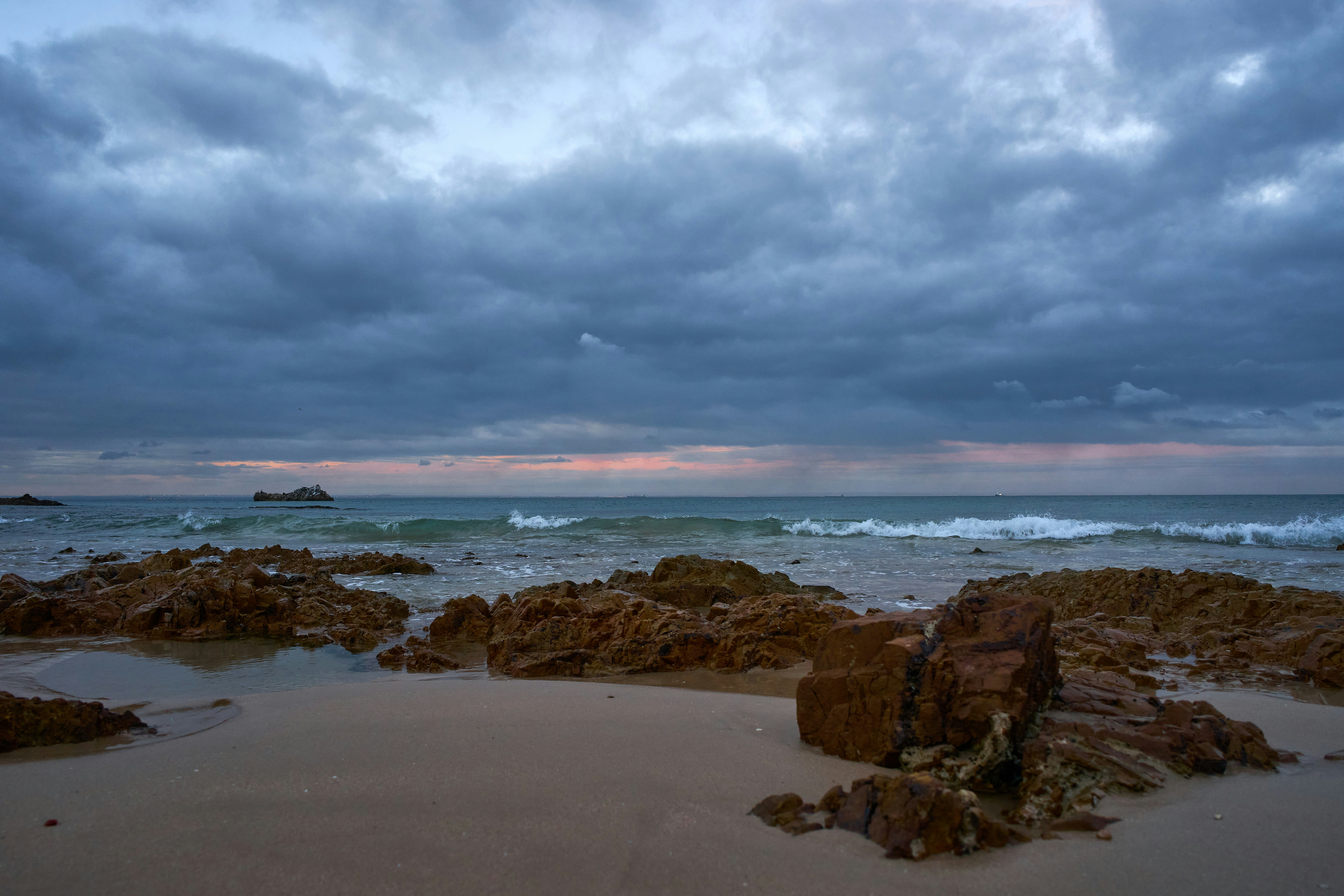 Photo by wolfgang_hasselmann