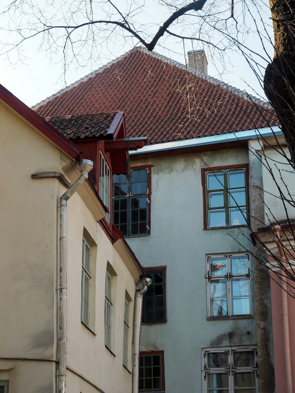 a building with a red roof