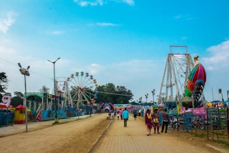 Happy family enjoying rides at Hopi Hari amusement park with vibrant colors and joyful expressions.