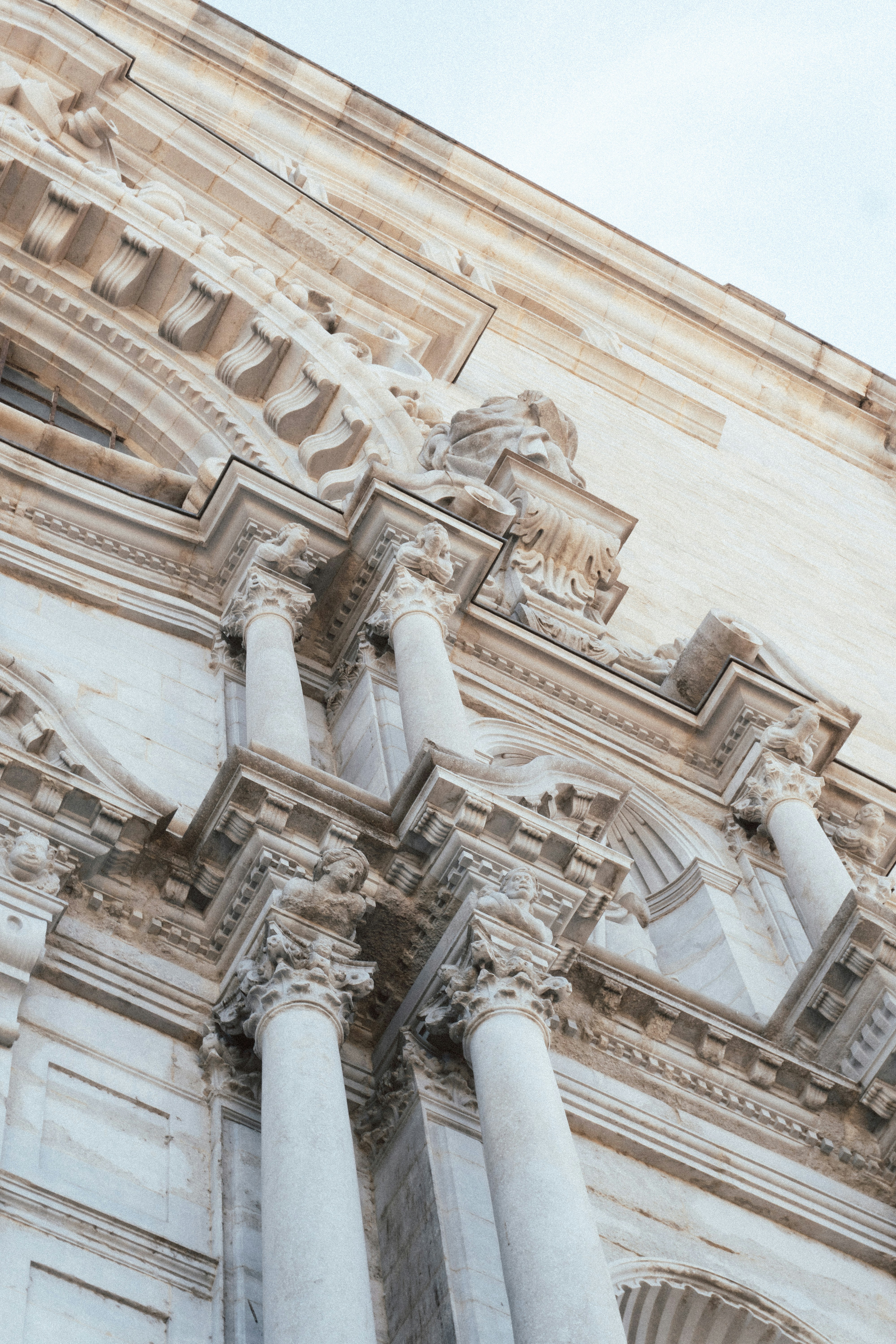 Photo by jurgendekker