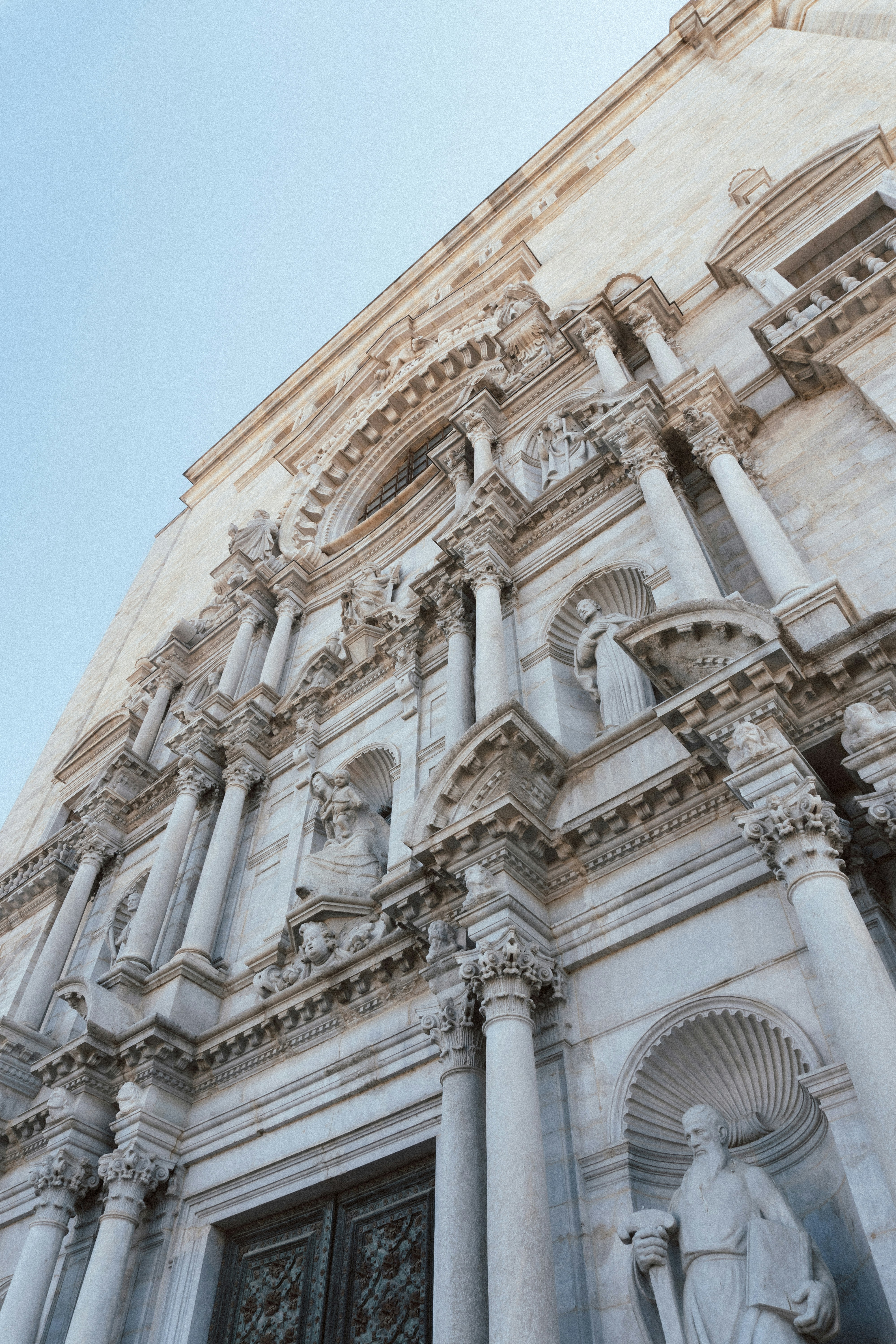 Photo by jurgendekker