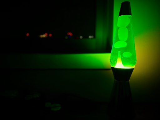 a green lit up light