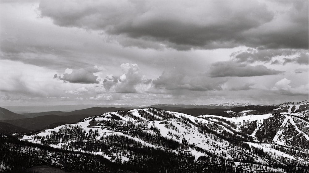 a snowy mountainous landscape