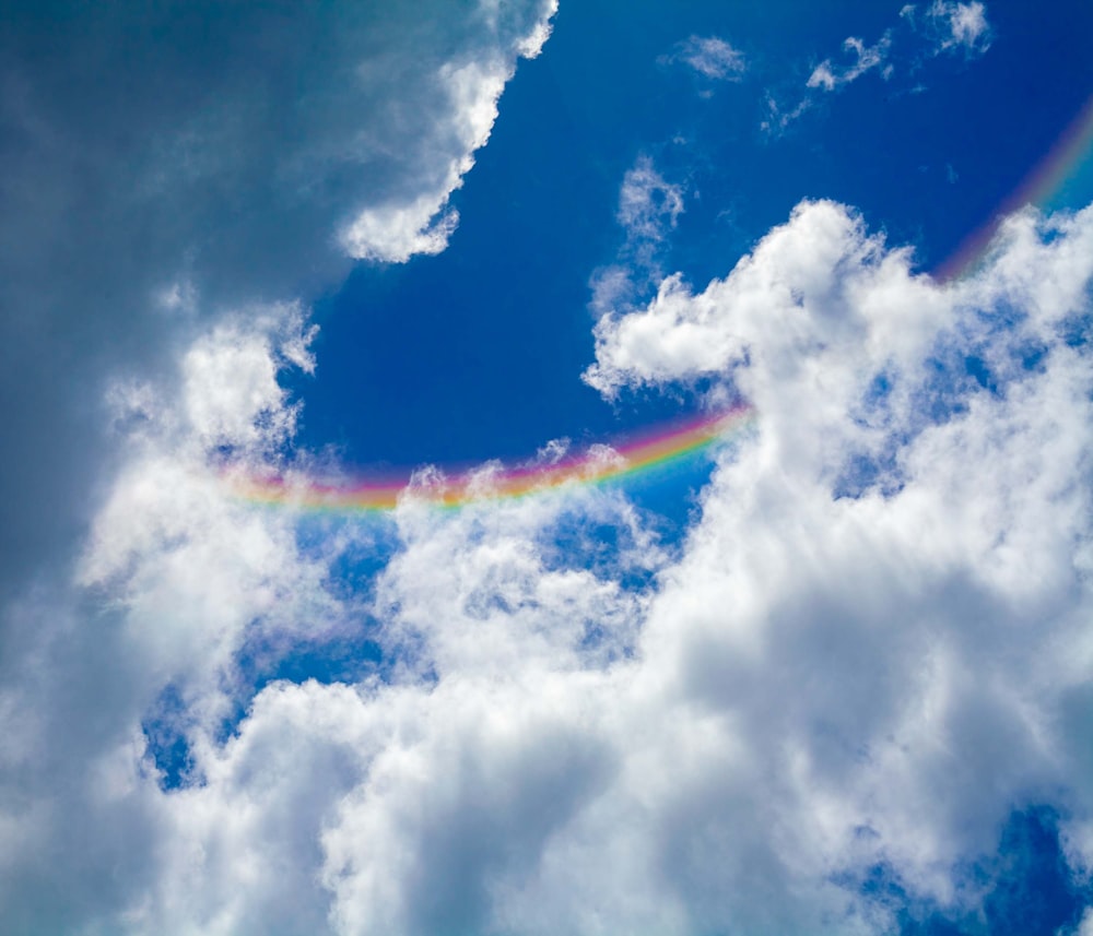 Un arcobaleno nel cielo