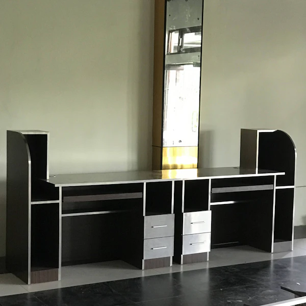 Elegant Dressing Table