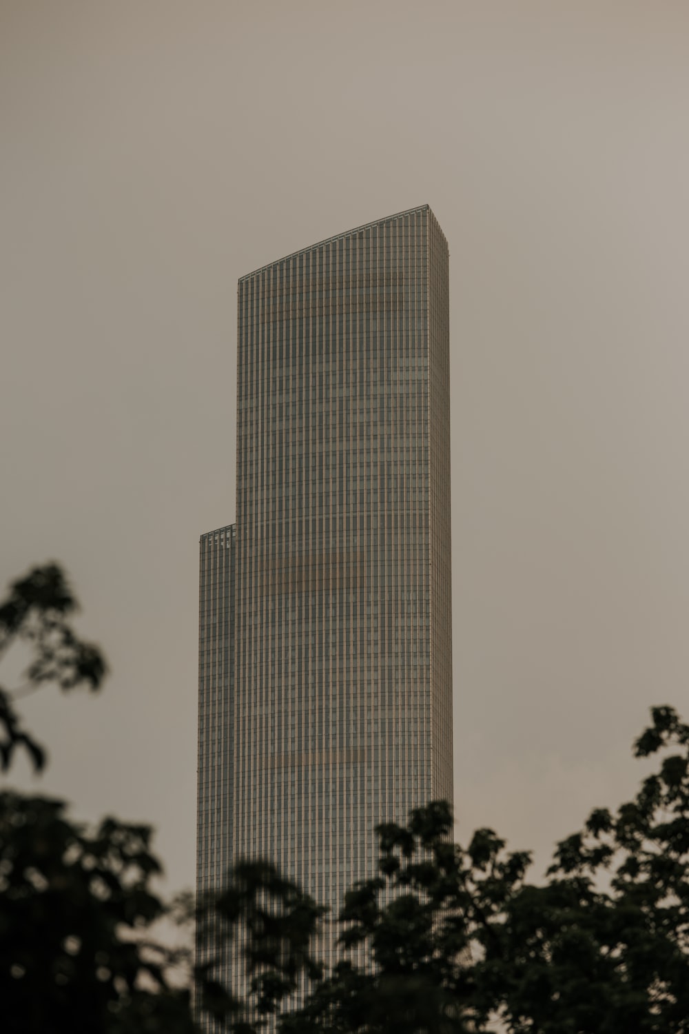 a tall glass building