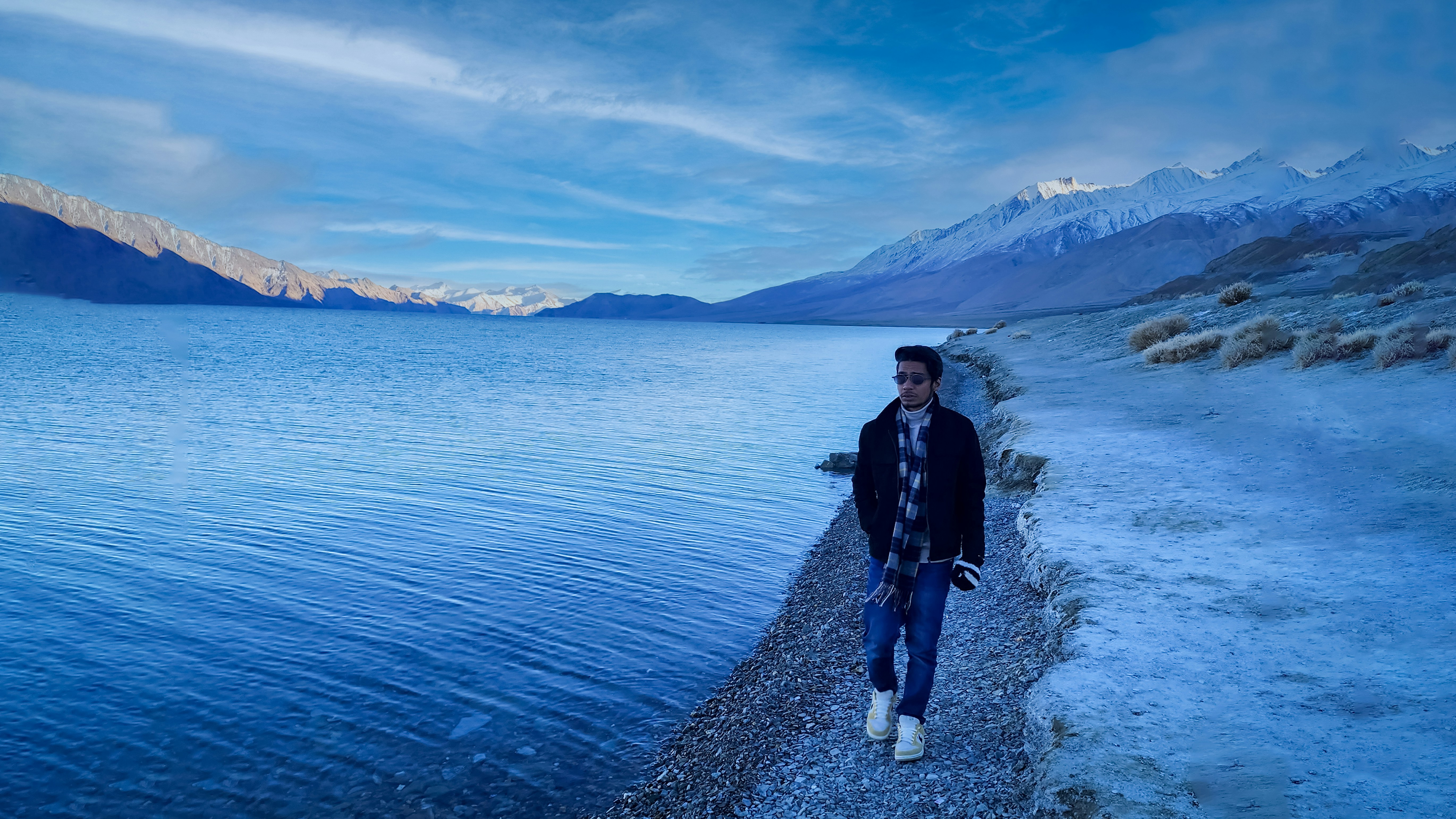 Photo by lookforyash