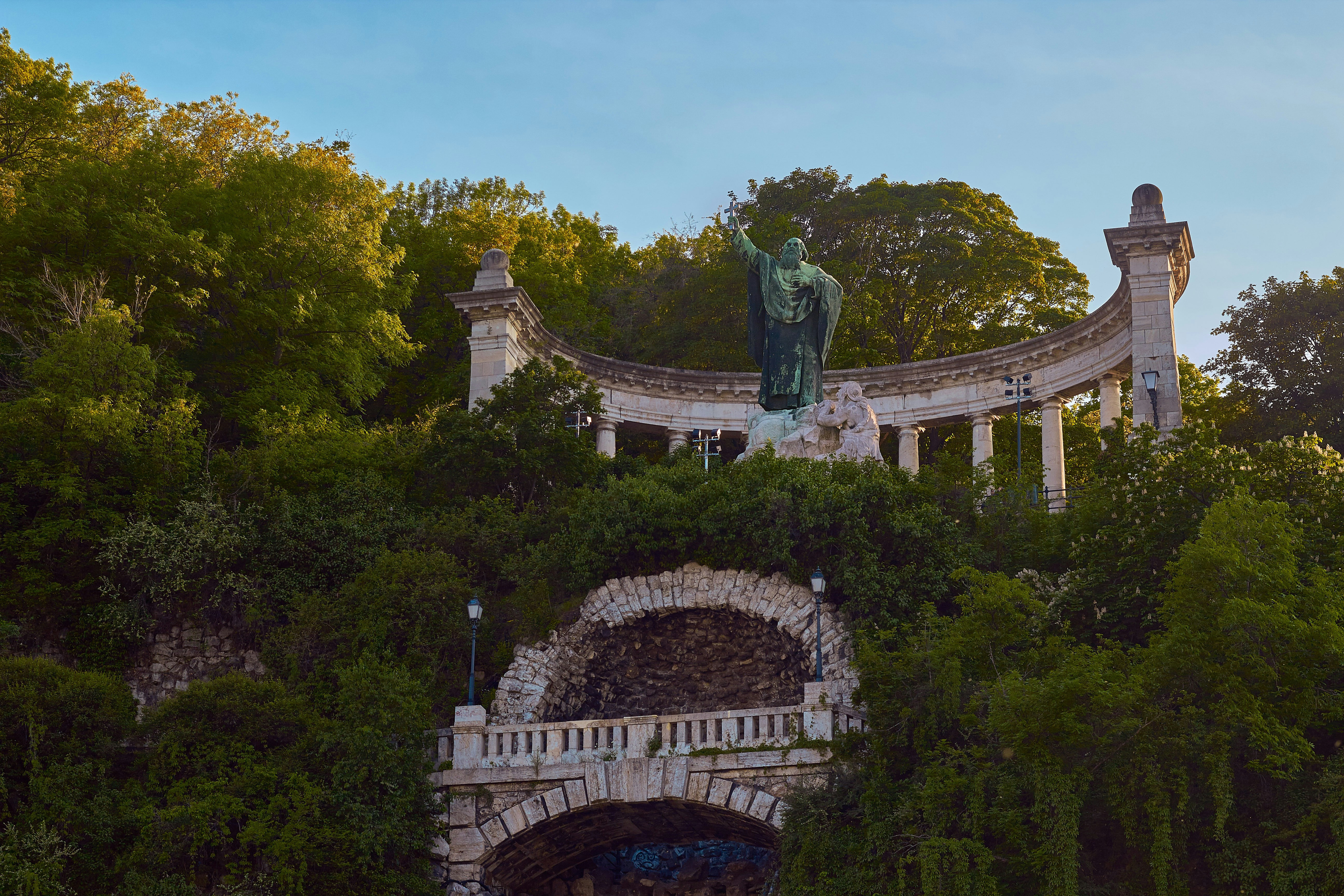 Kökényesi park