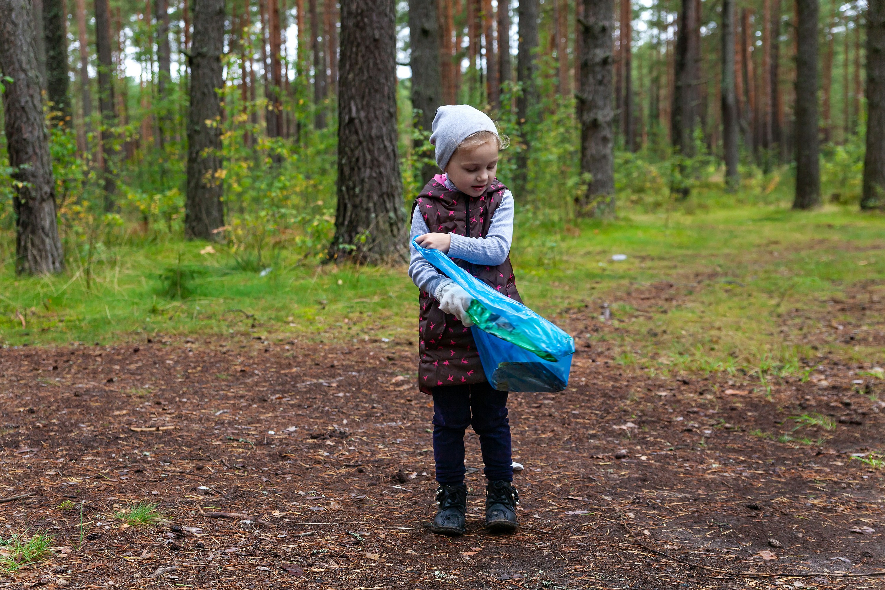 10 Family Camping Child Safety Tips for Beginners