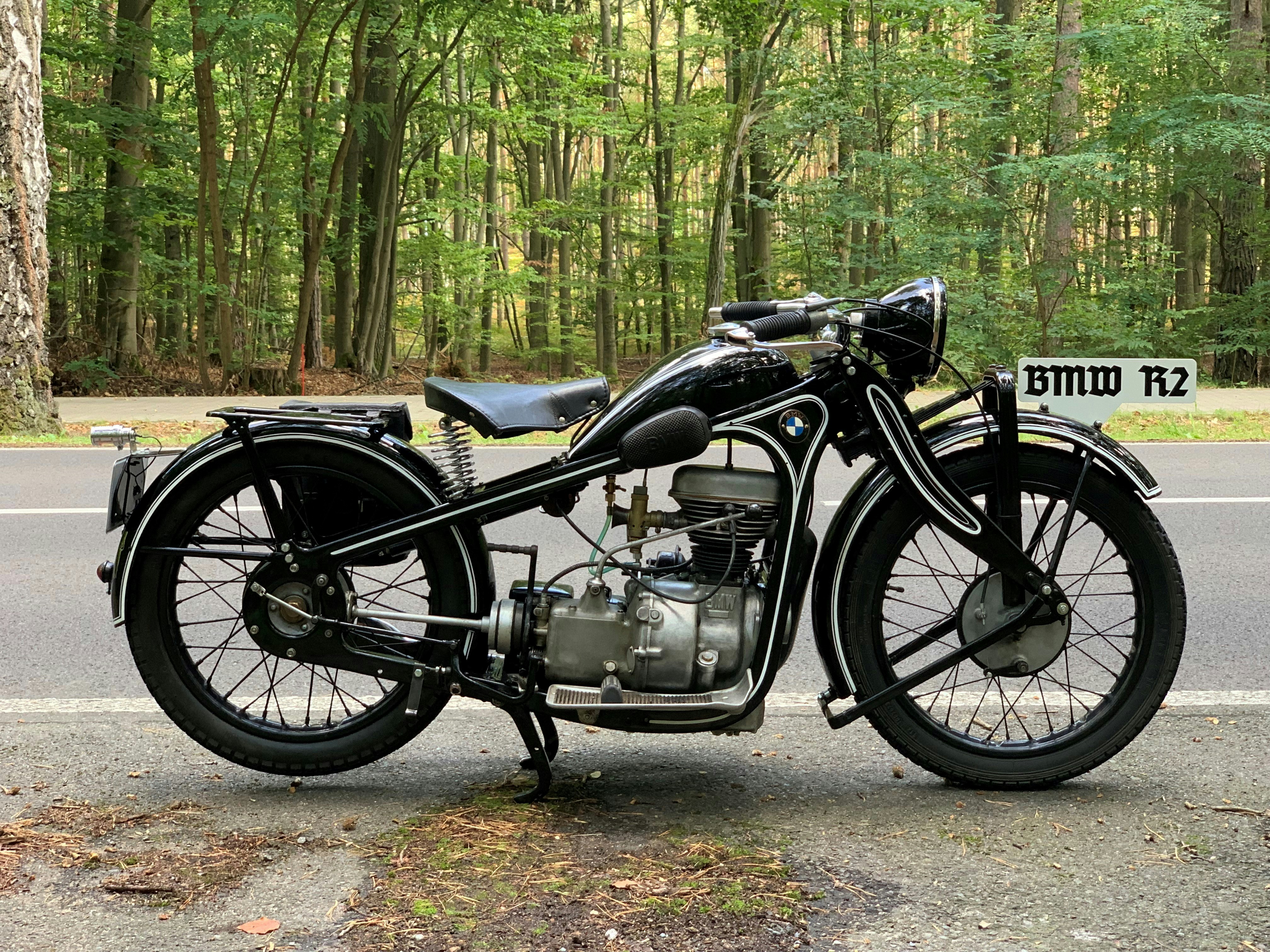 A rebuild BMW R2 4-stroke from 1931.