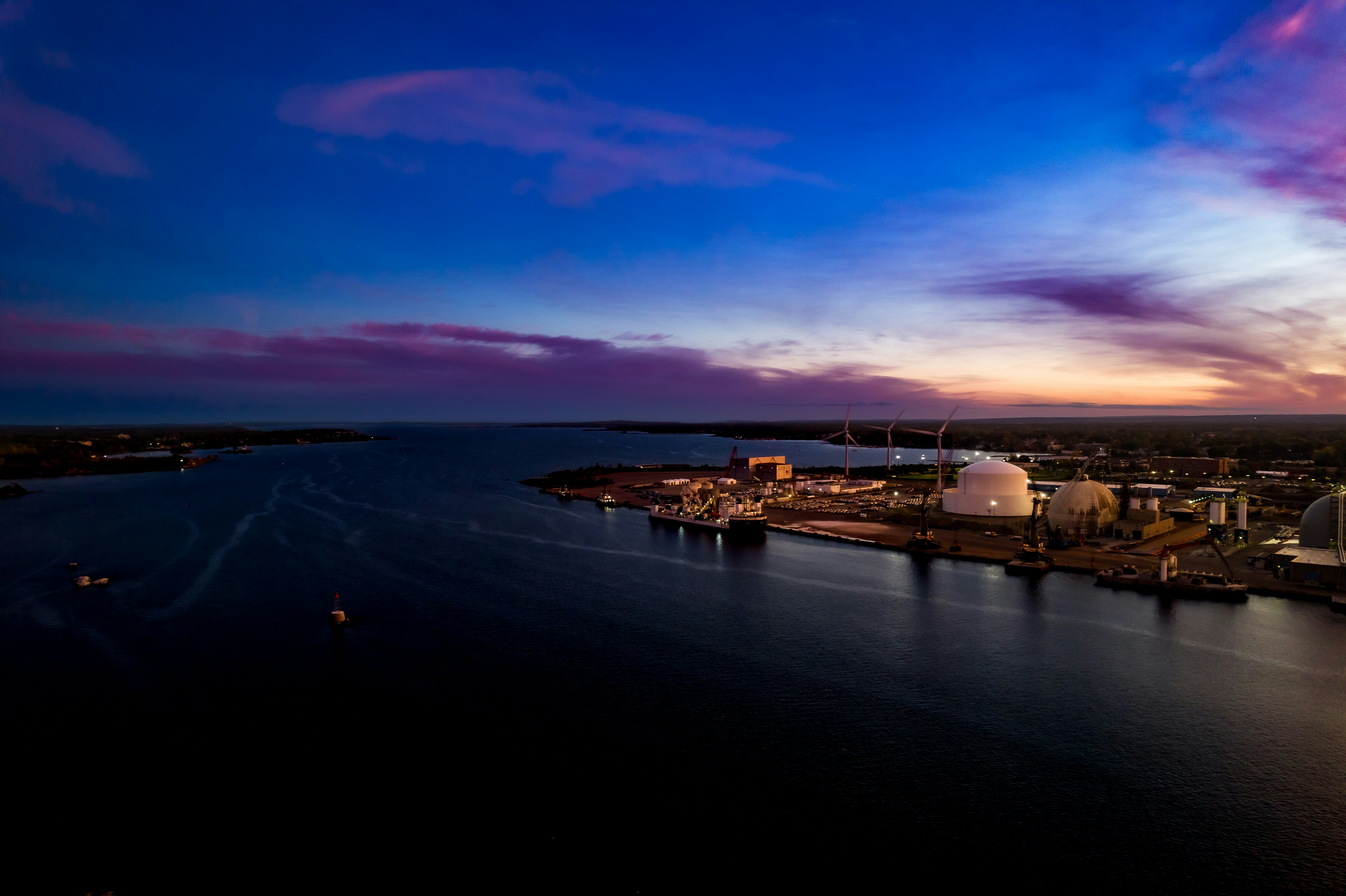 Oil Prices Dip as IEA Demand Forecast Is Shadowed by Supply Glut