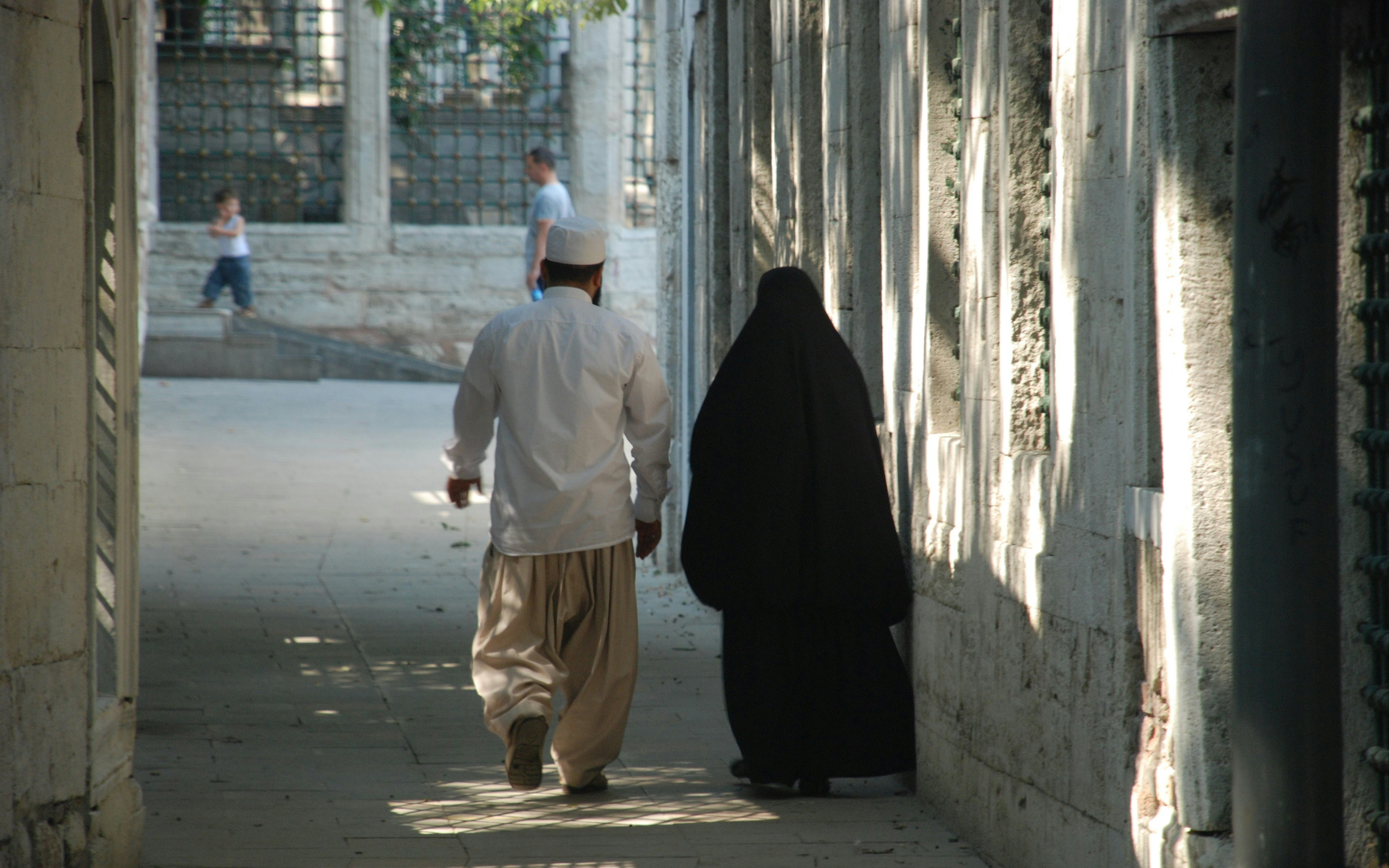 Photo by haruncenani