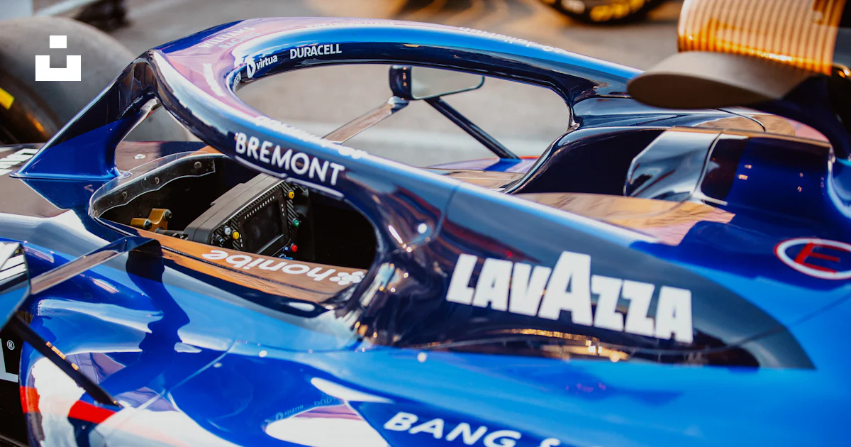 Blue Racing Pic A blue race car photo – Free Auto racing Image on Unsplash
