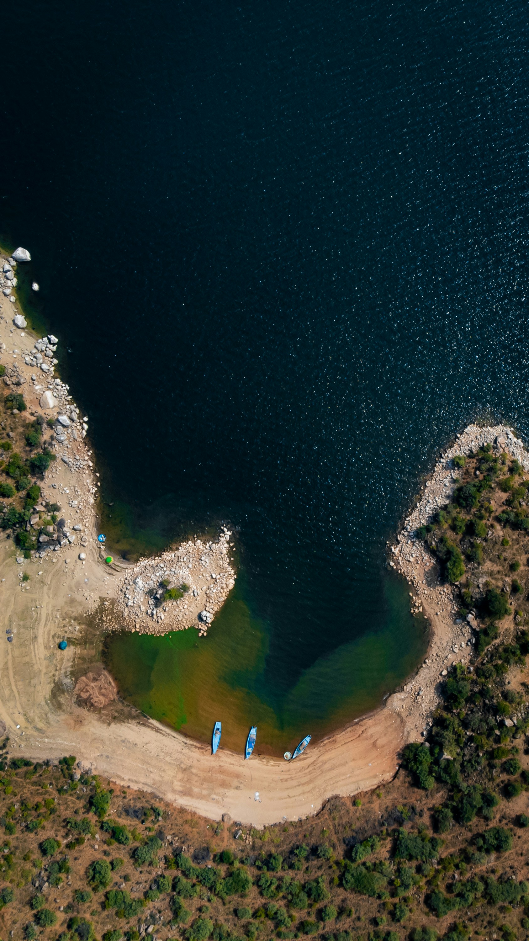 drone aerial view, wallpaper, FPV: Panduan Lengkap dan Manajemen Energi Baterai 4
