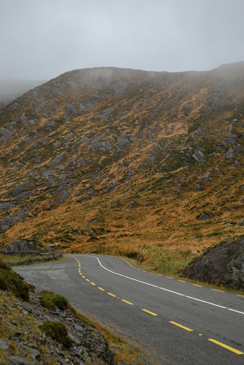 a road going through a mountain