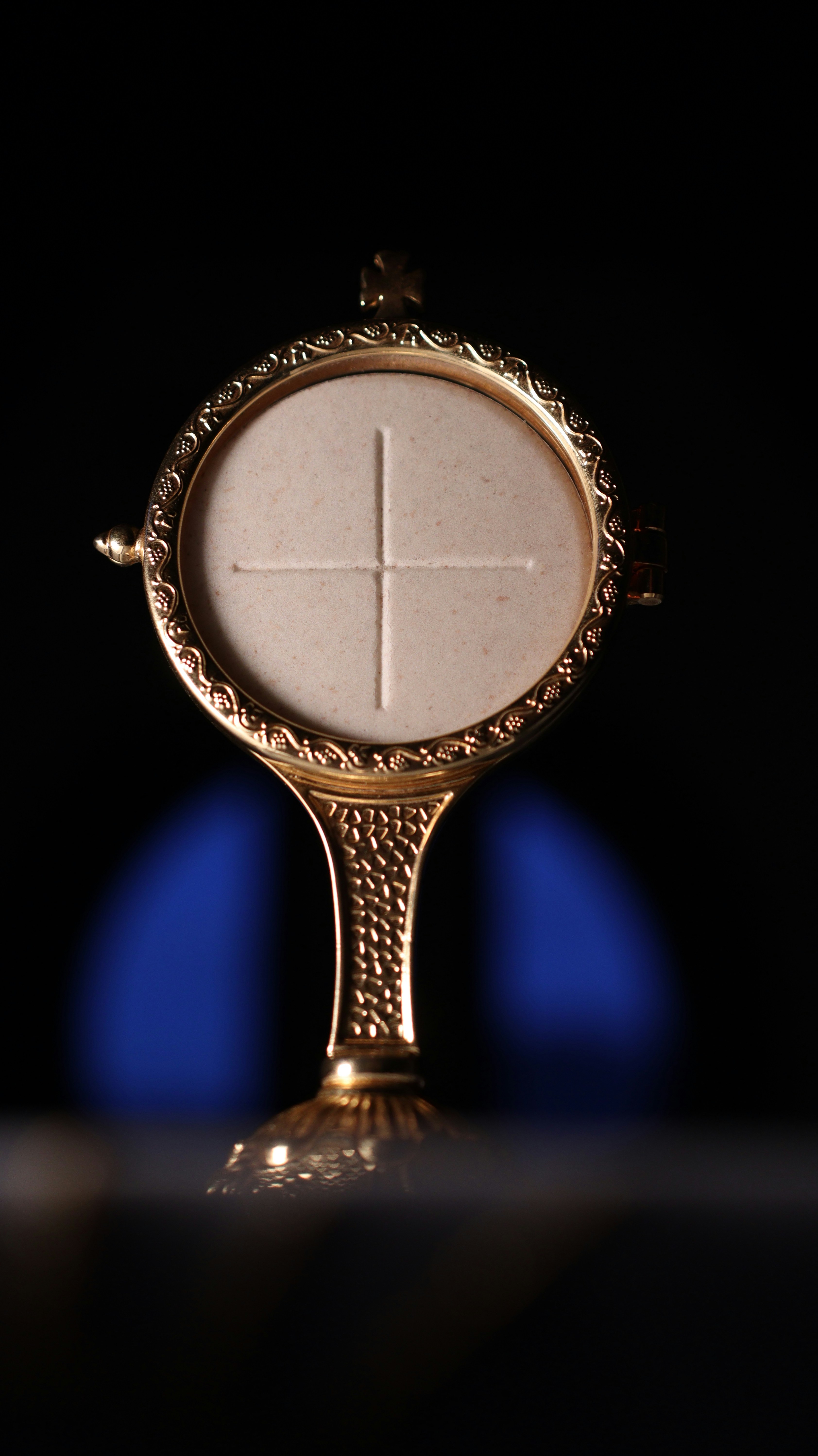 Un trofeo de oro y plata