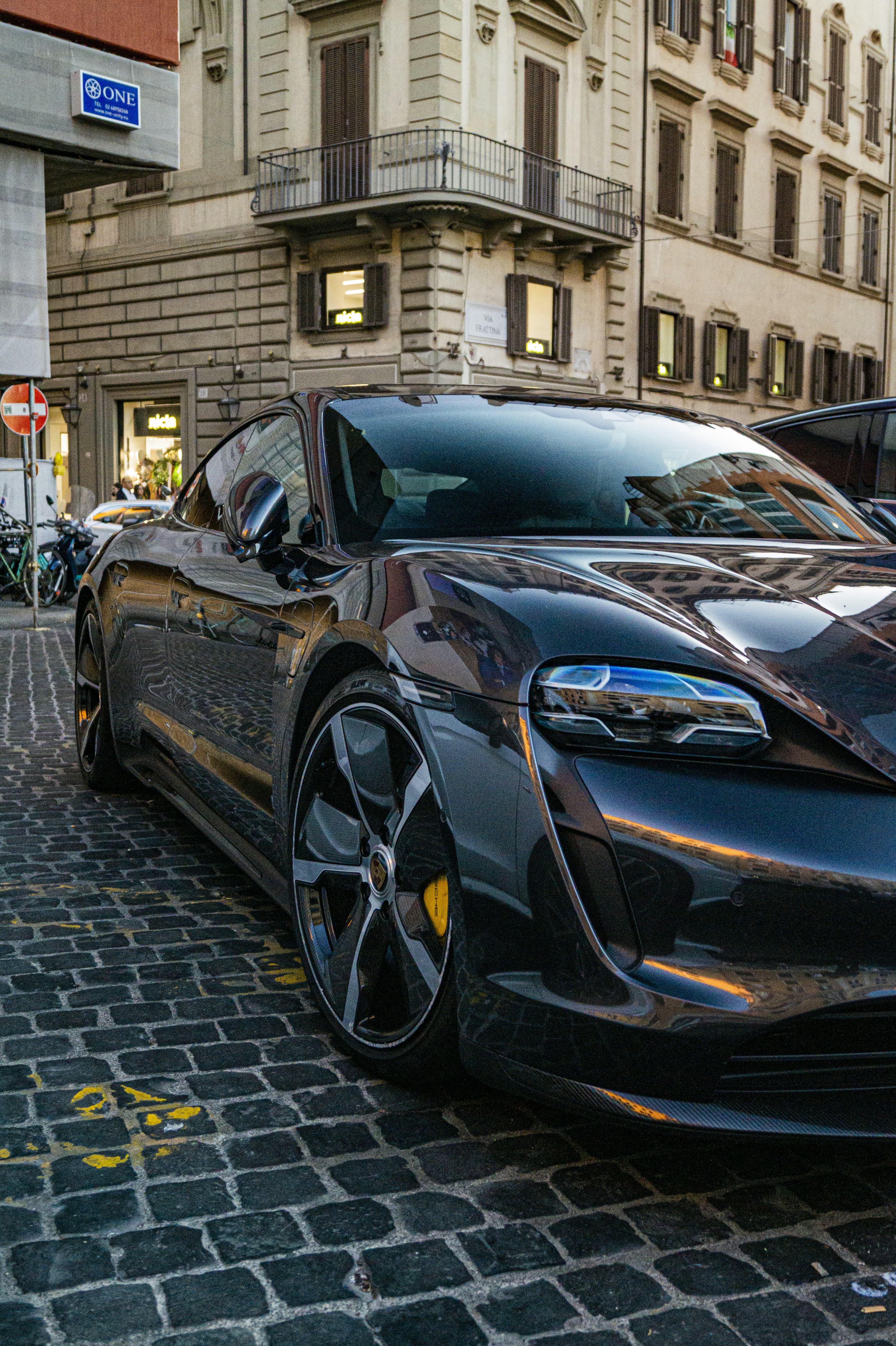 Car reference drawing | 100+ best free photos on Unsplash