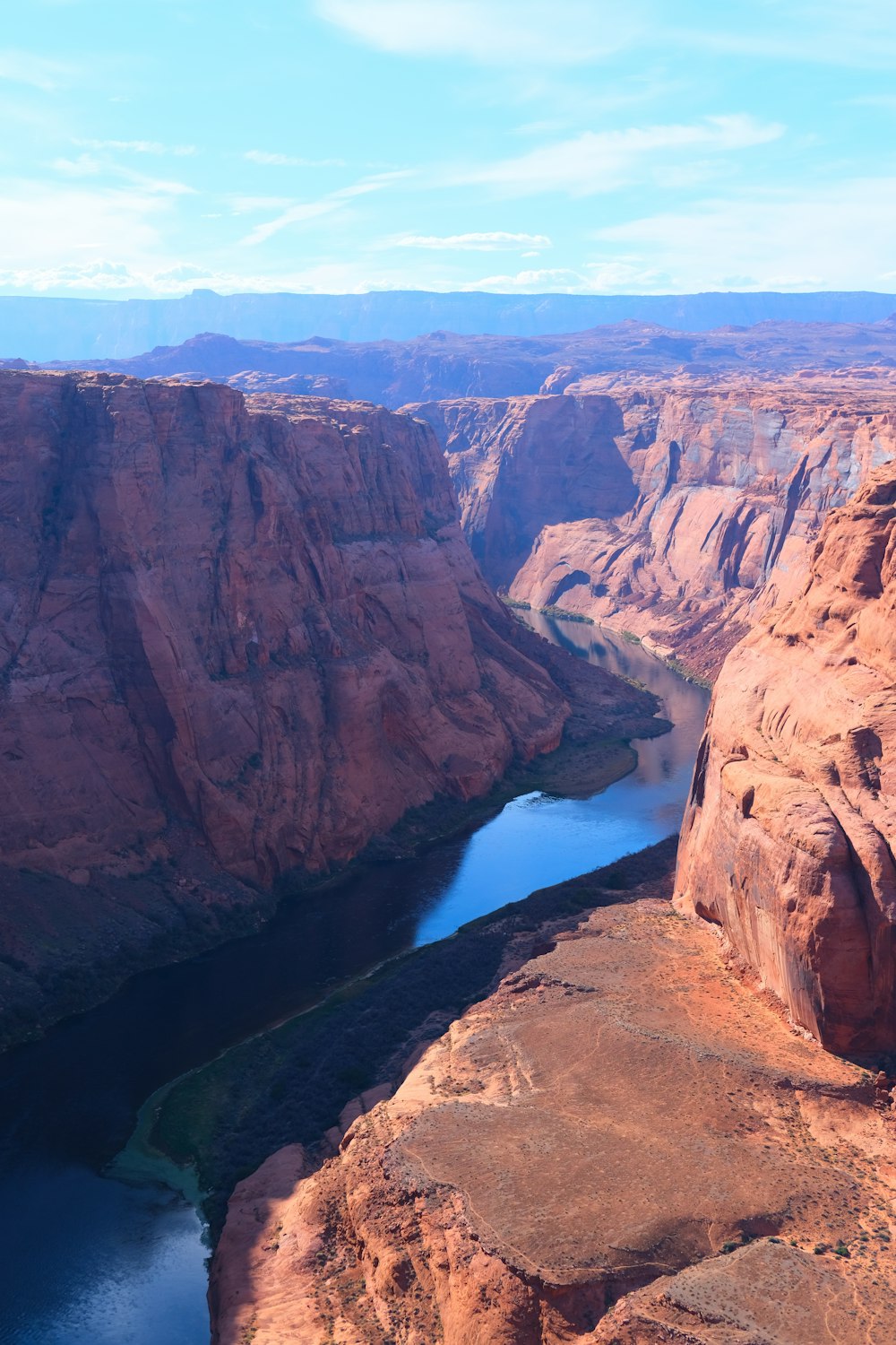 a river running through a canyon