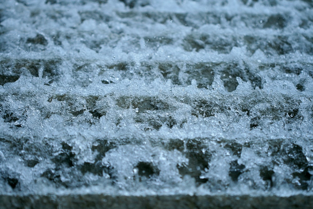 a close up of some snow