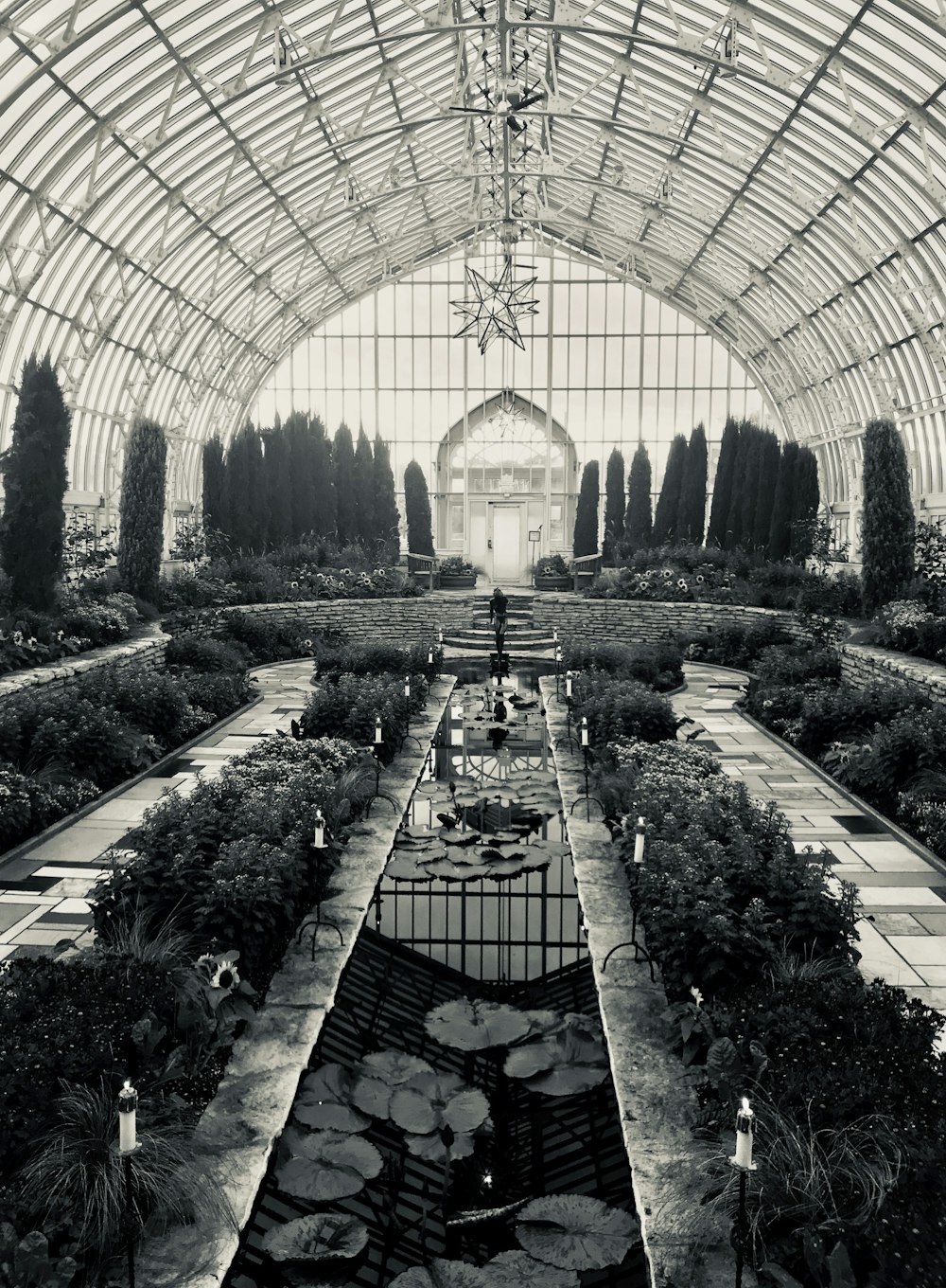 a large building with a large courtyard