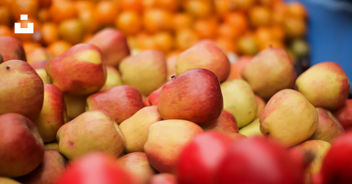 A Pile Of Apples Photo Free Fruit Image On Unsplash a-pile-of-apples-photo-free-fruit-image-on-unsplash