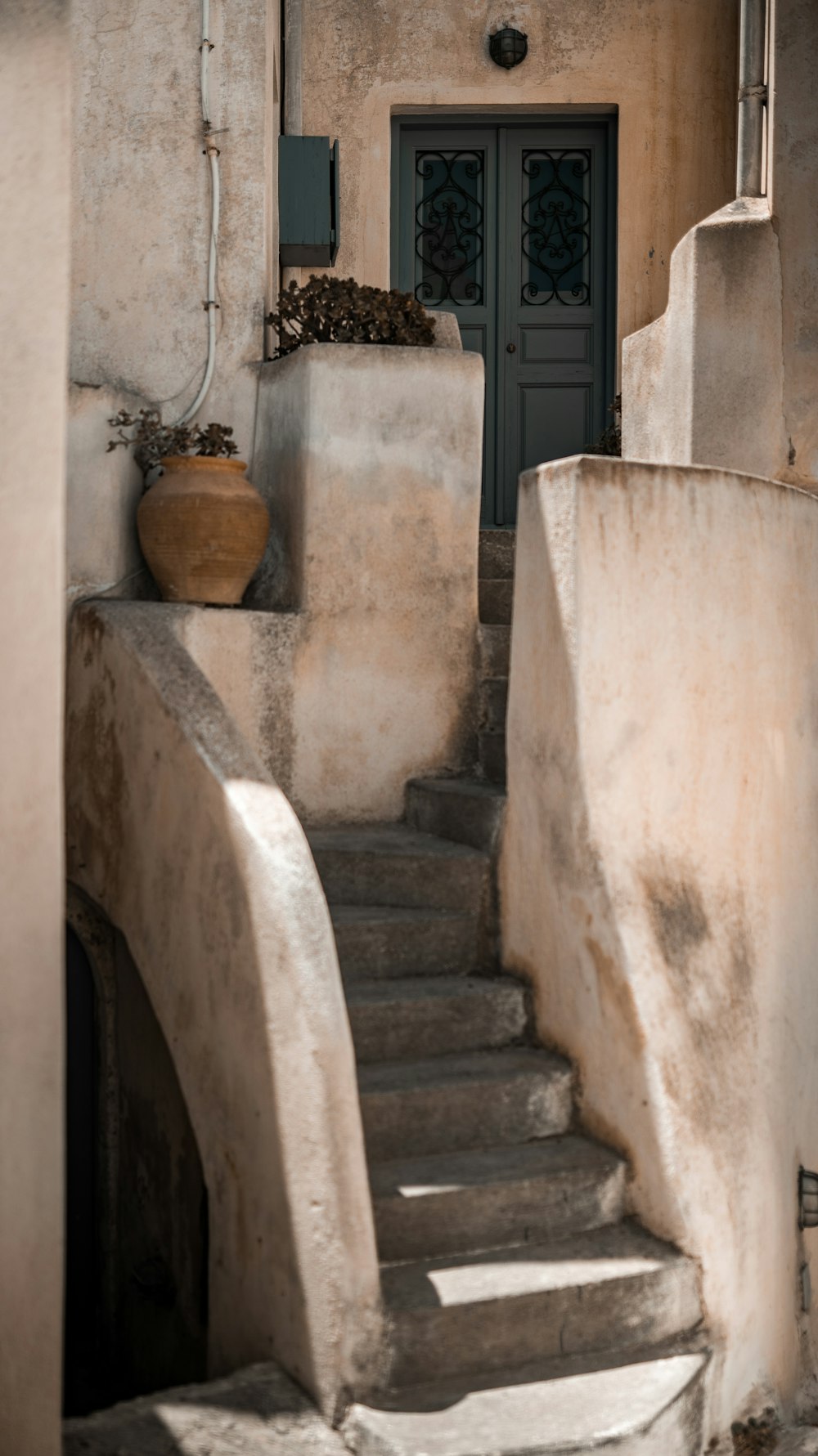 a staircase leading to a door