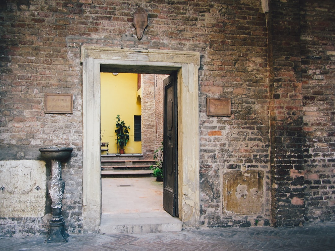 7 Underrated Cities That Rival Their