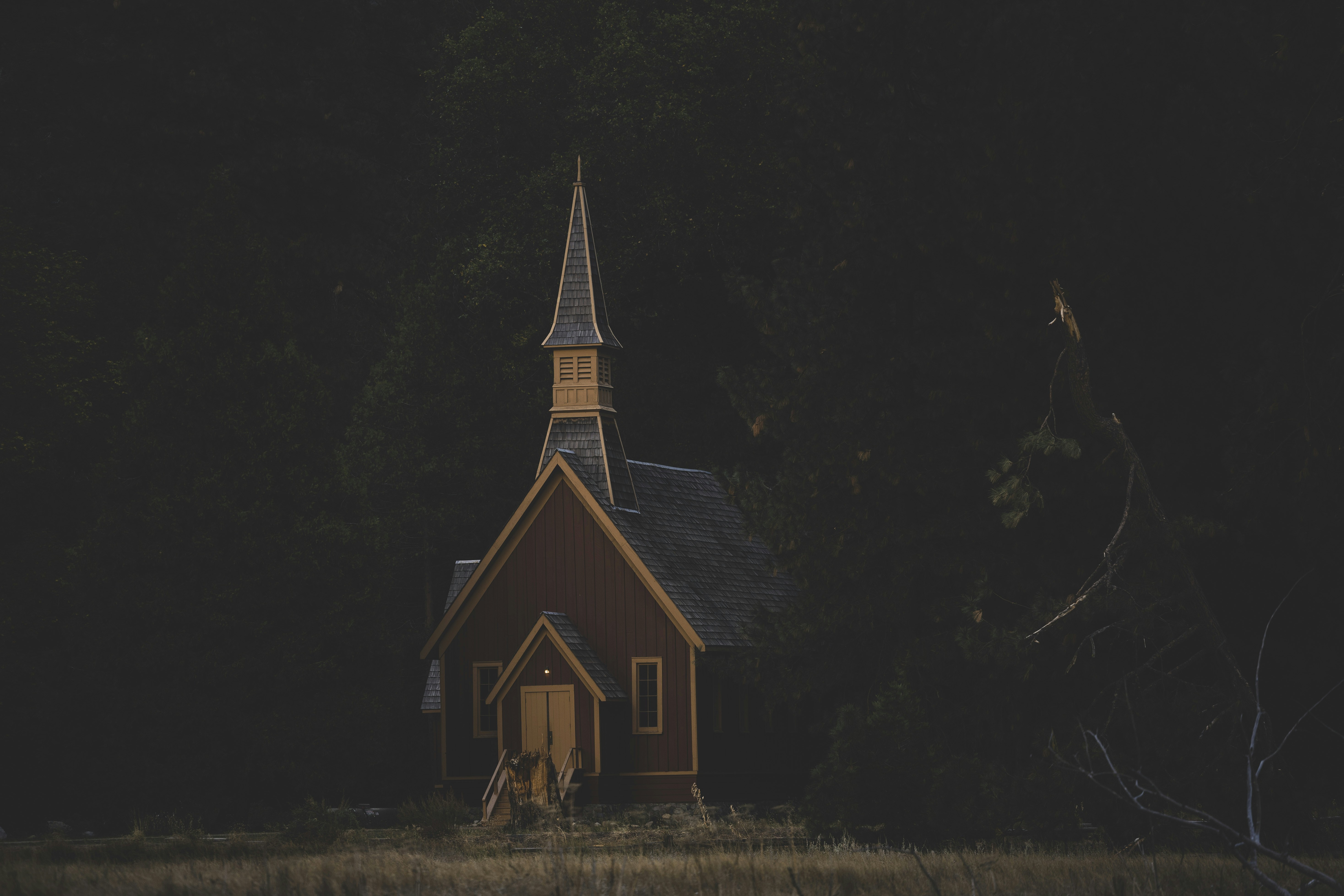 how to create a church website for free