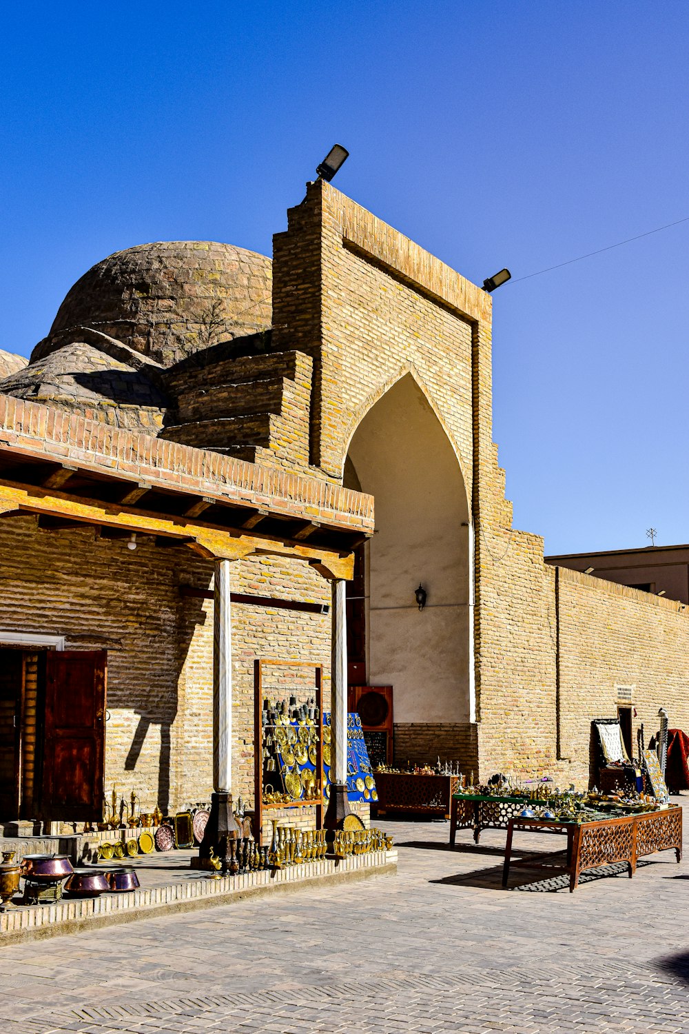 a stone building with a stone archway