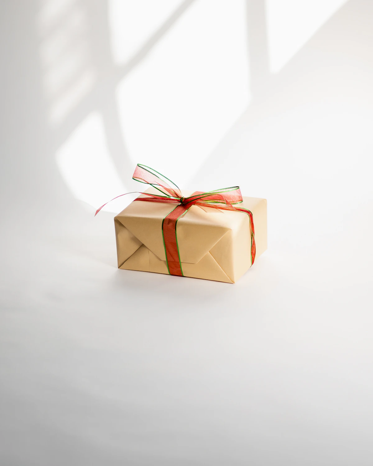 Kleines Geschenk als Symbol für eine Rauchfrei-Belohnung