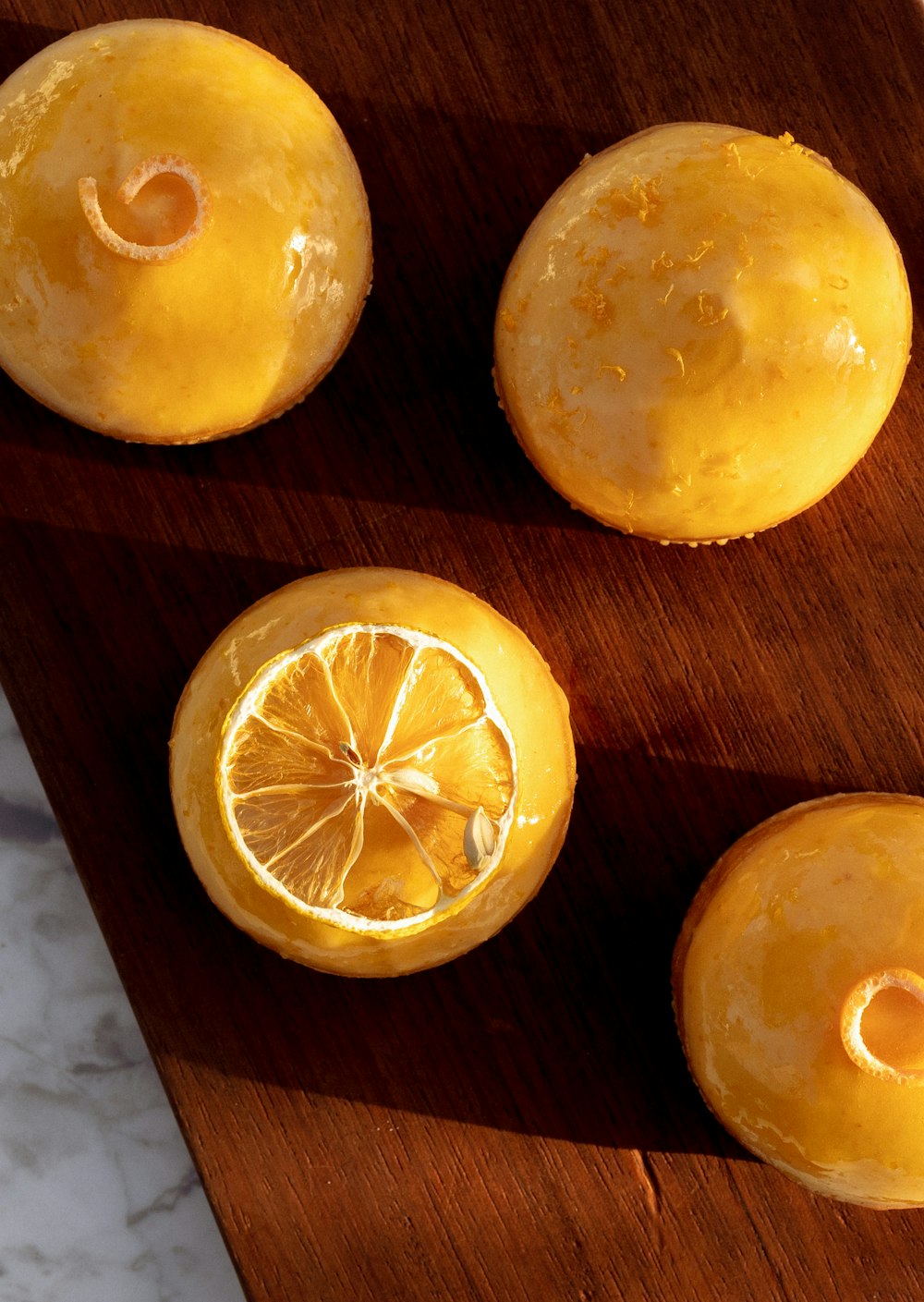 Un grupo de limones
