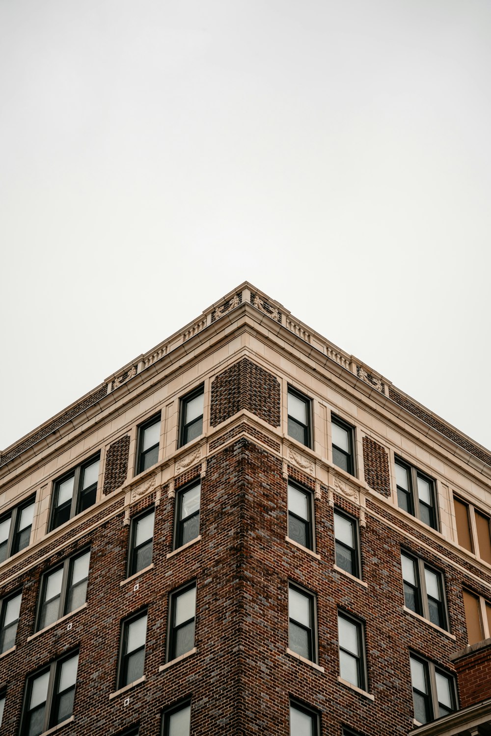 a tall building with a tall tower