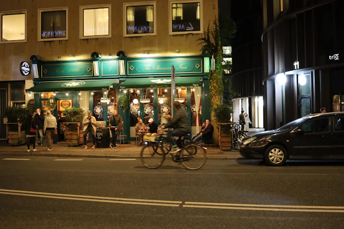 Live Music Bars