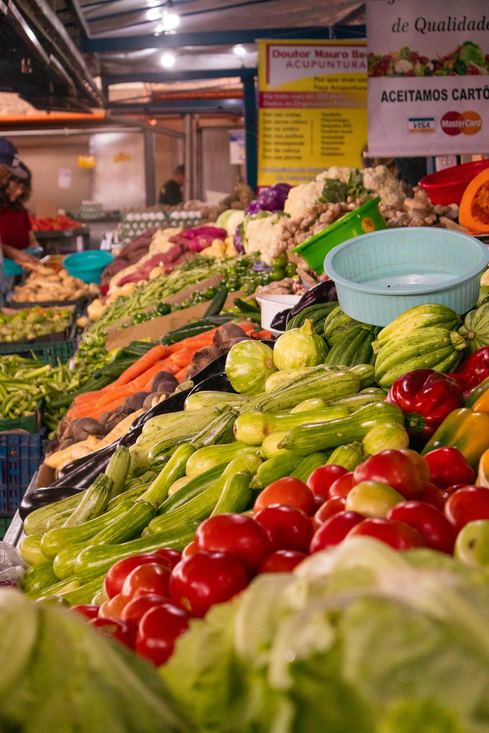 a market with vegetables and fruits