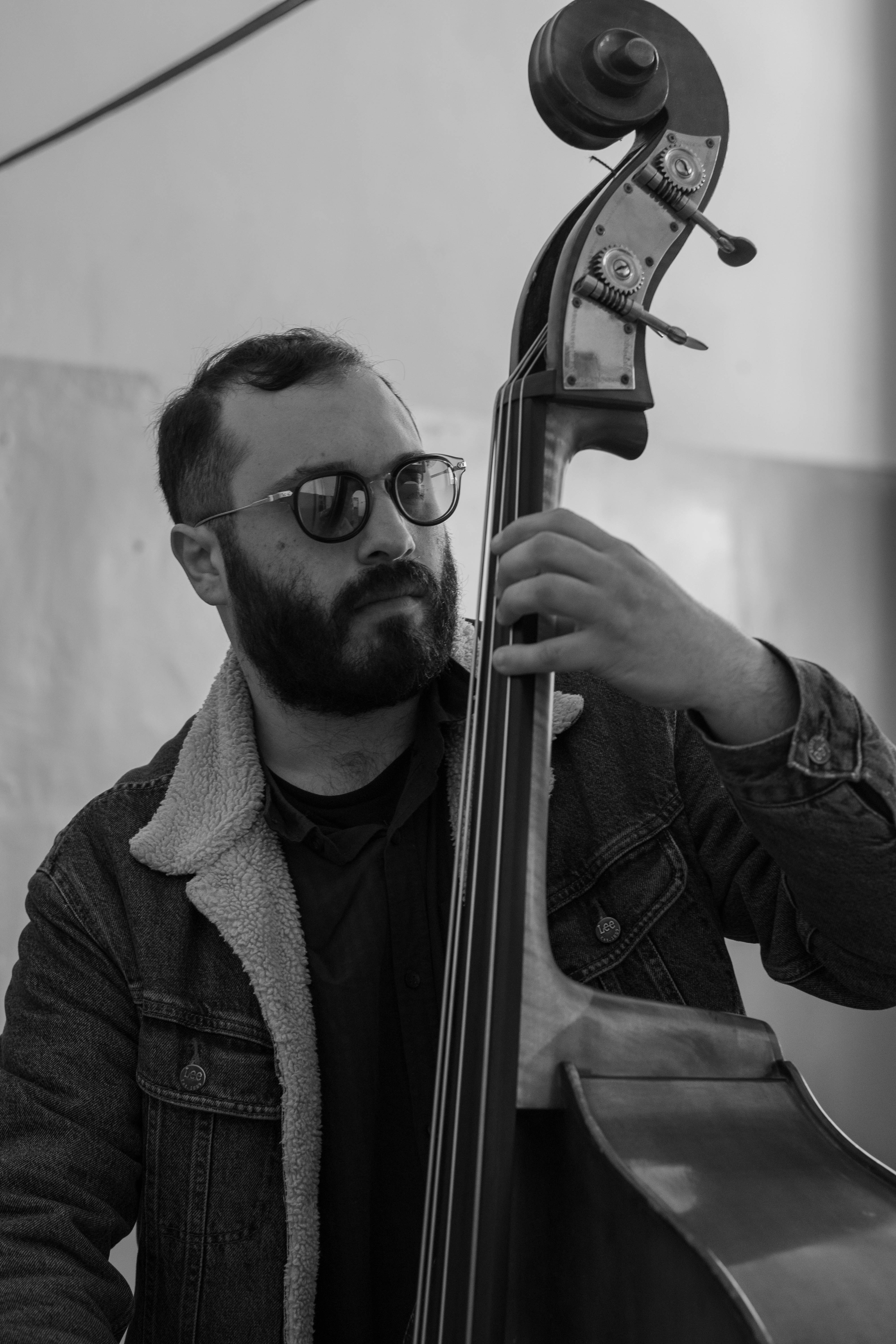 Photo by luizalubinska