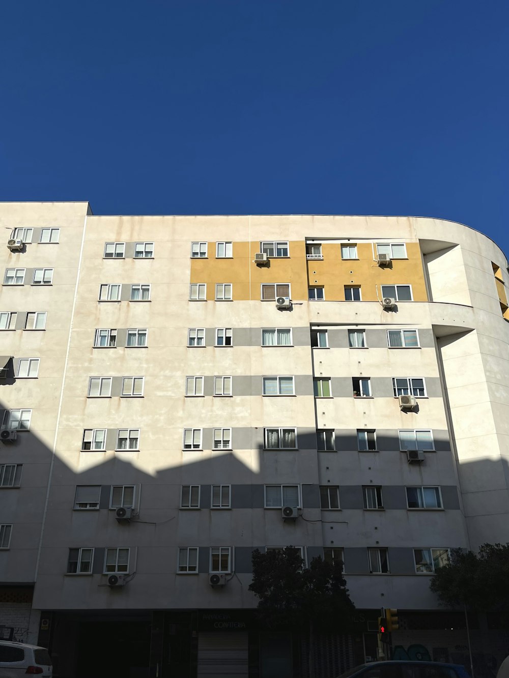 a building with many windows