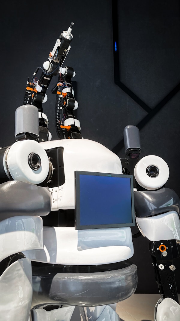 Smart Window Cleaning Robot