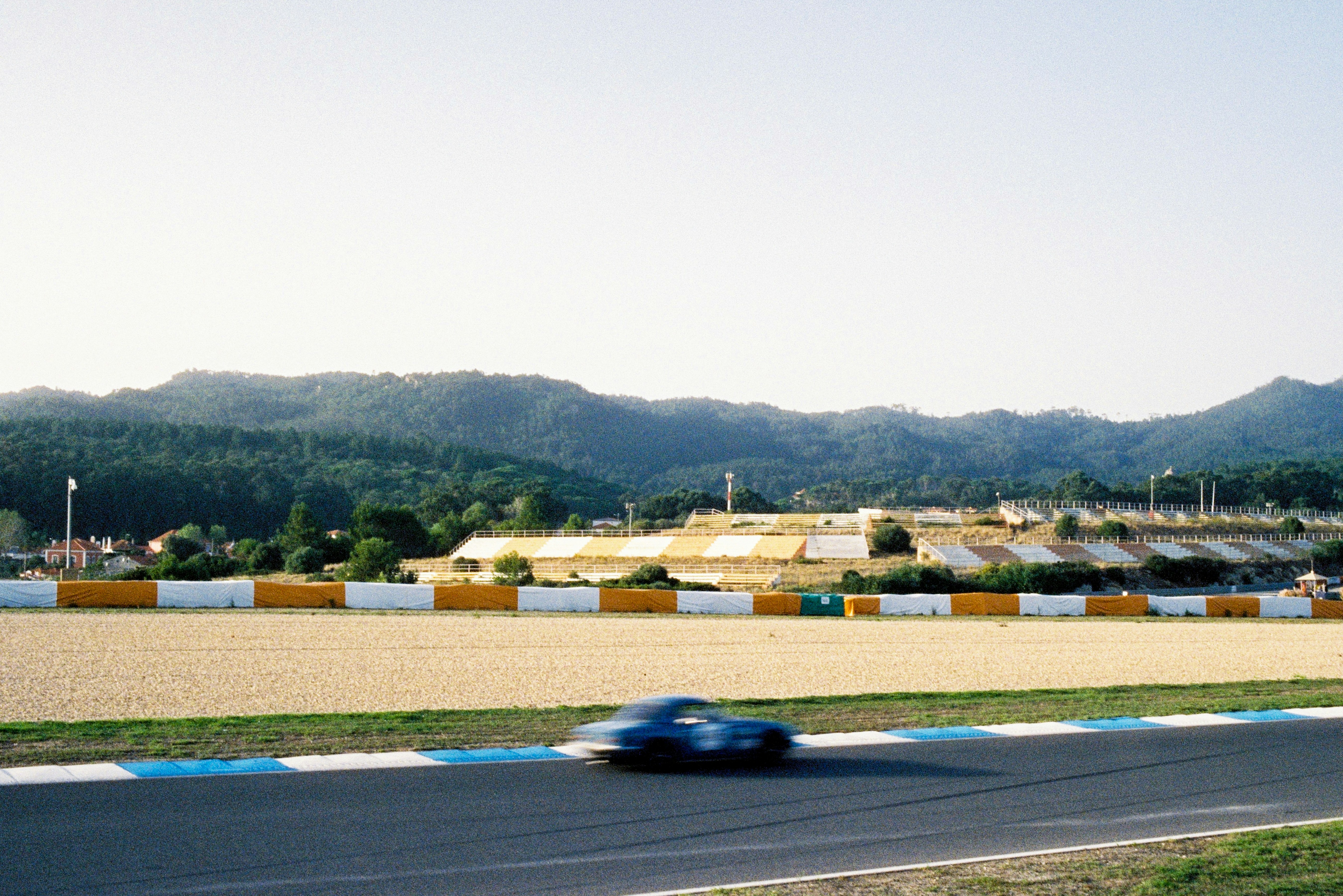 Photos Of A Car Racing Circuit Pictures | Download Free Images on Unsplash