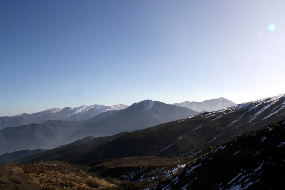 a snowy mountain range