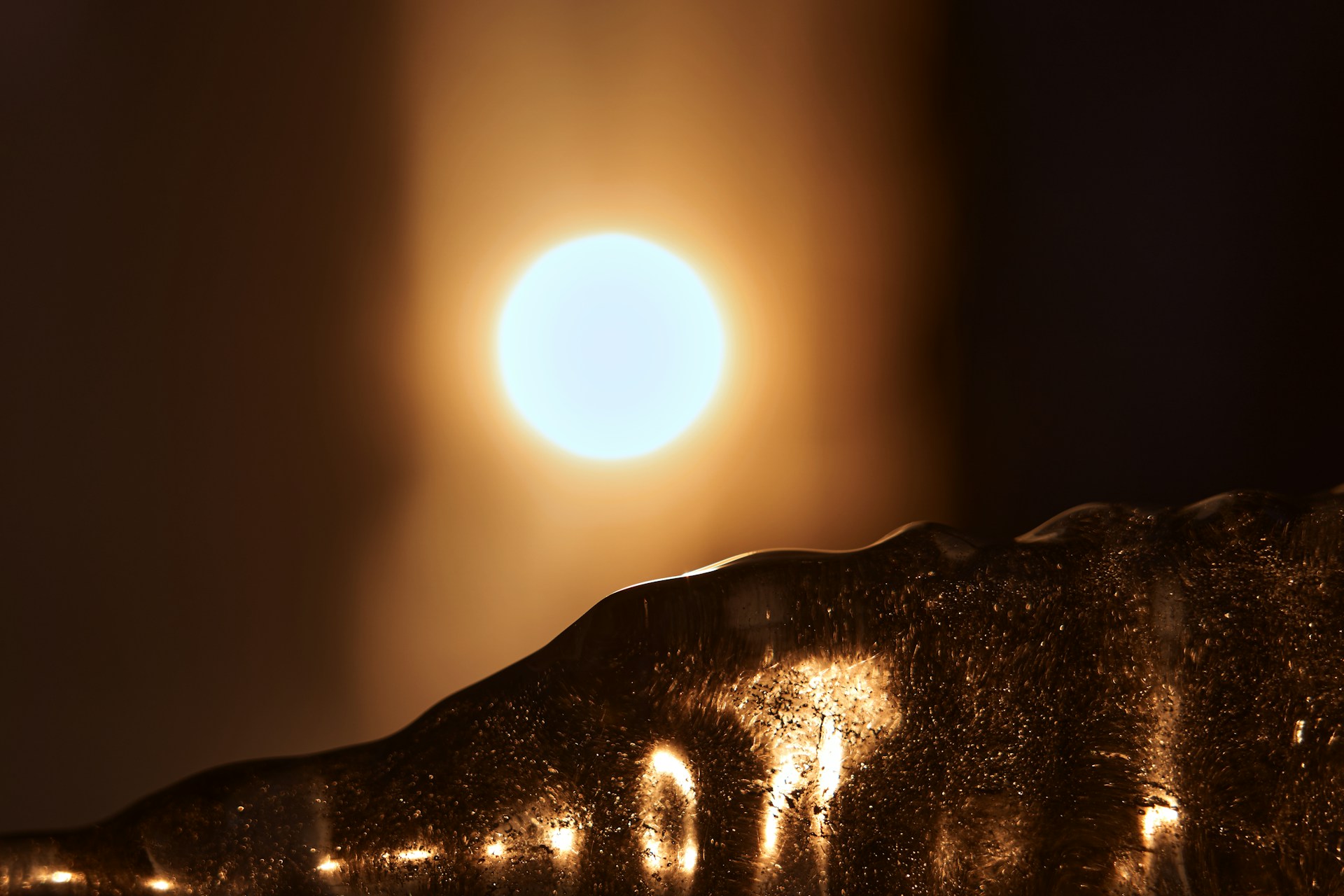 gray computer monitor