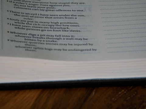 An example of a well-organized list design.