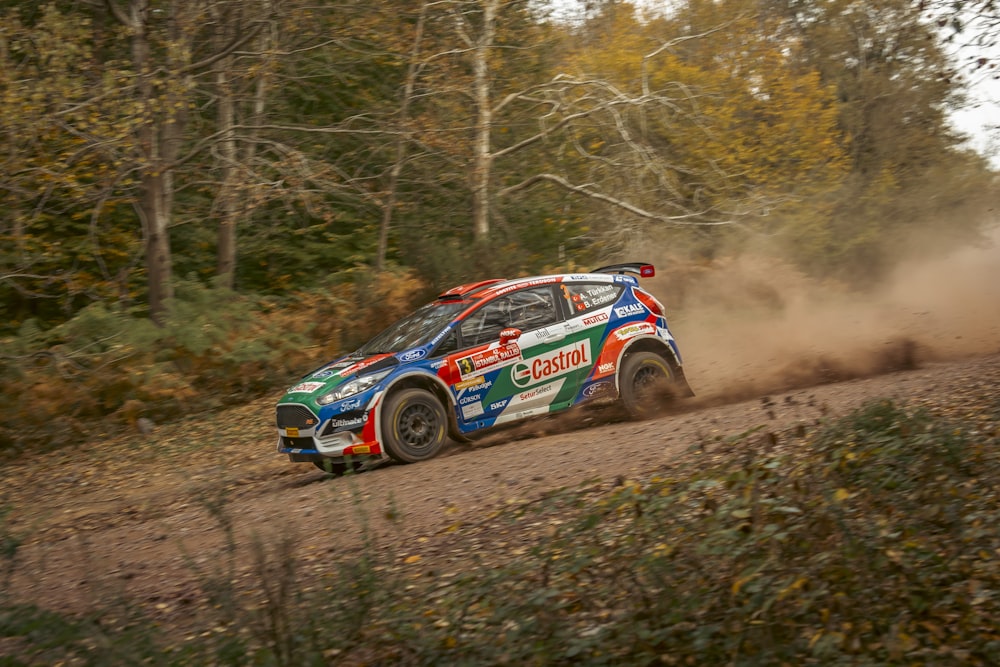 a car driving on a dirt road