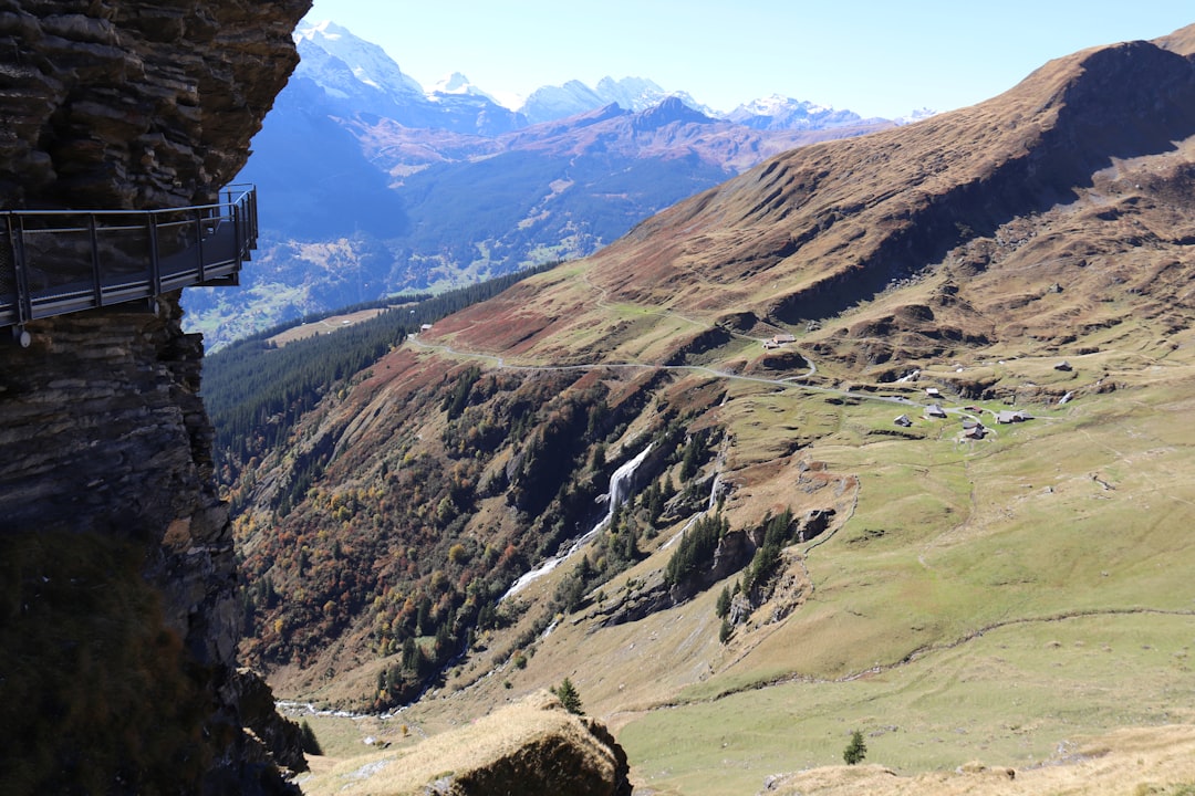 a valley between mountains,