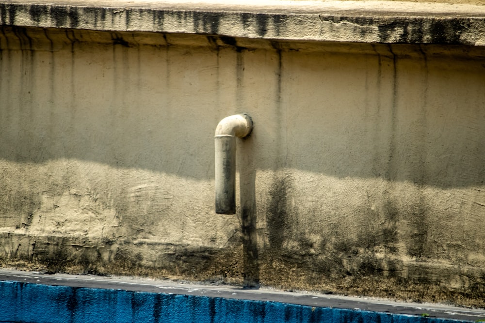 a pipe on a wall