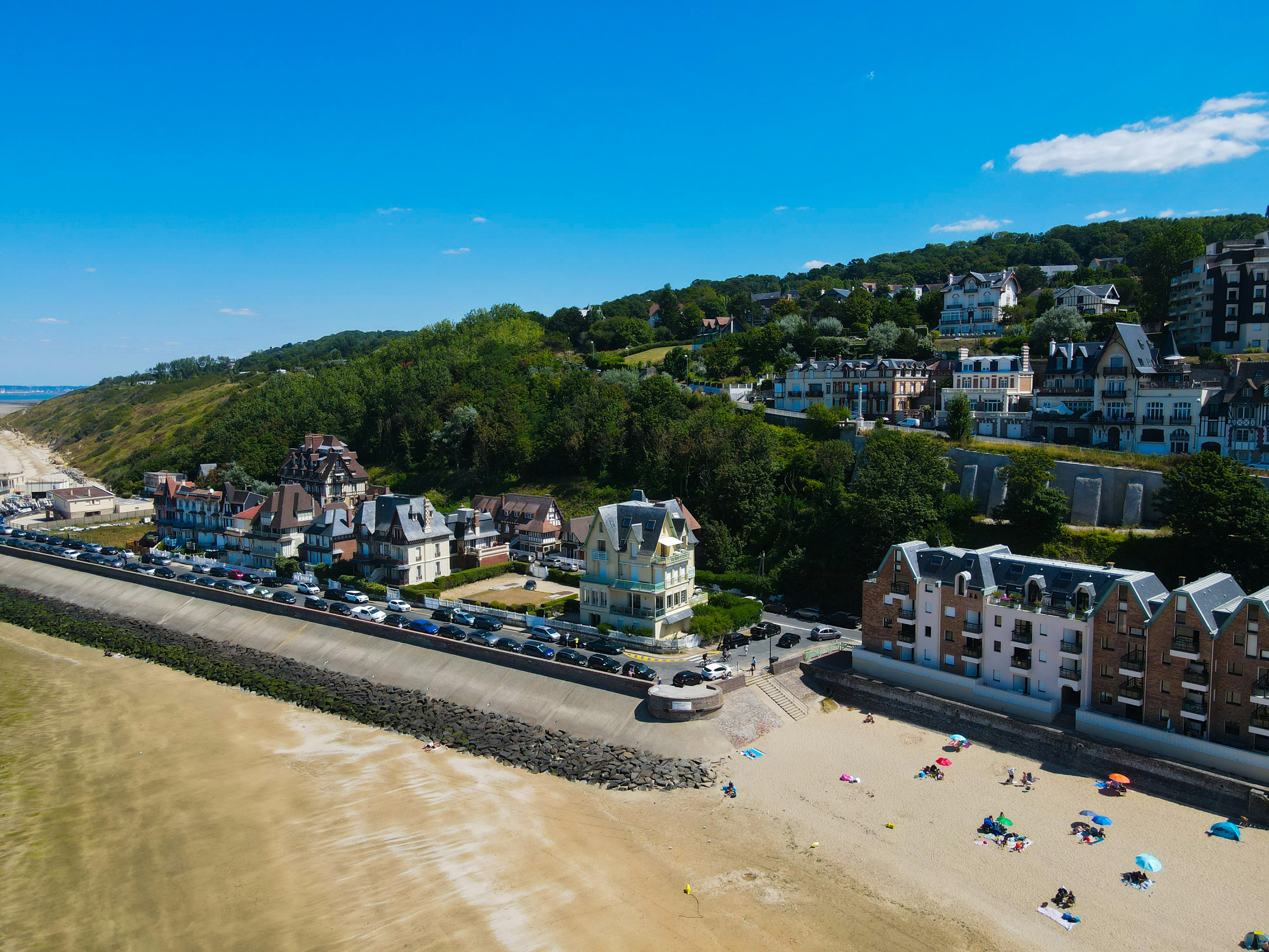 Photo by florian_delee