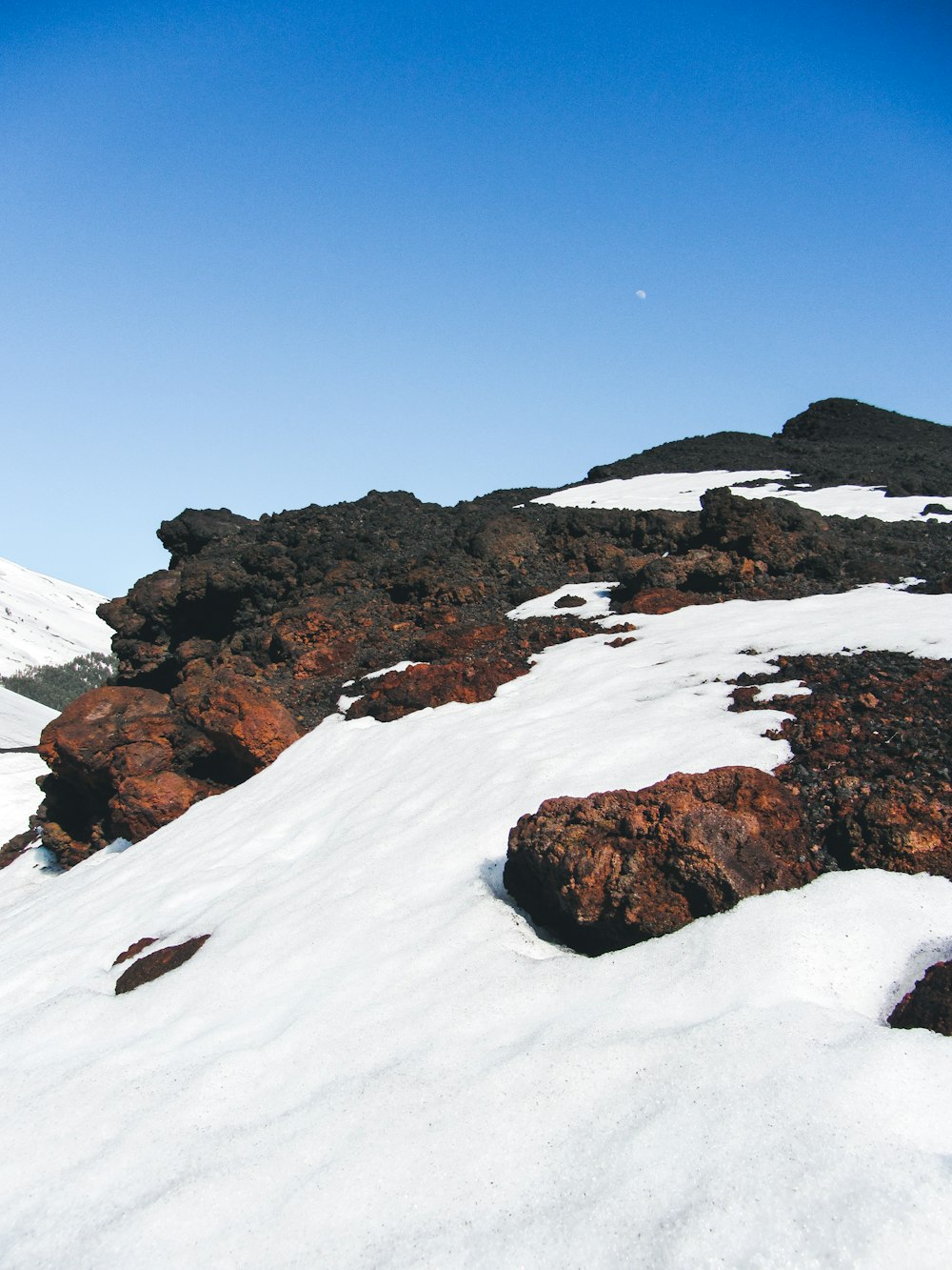 a snowy mountain side