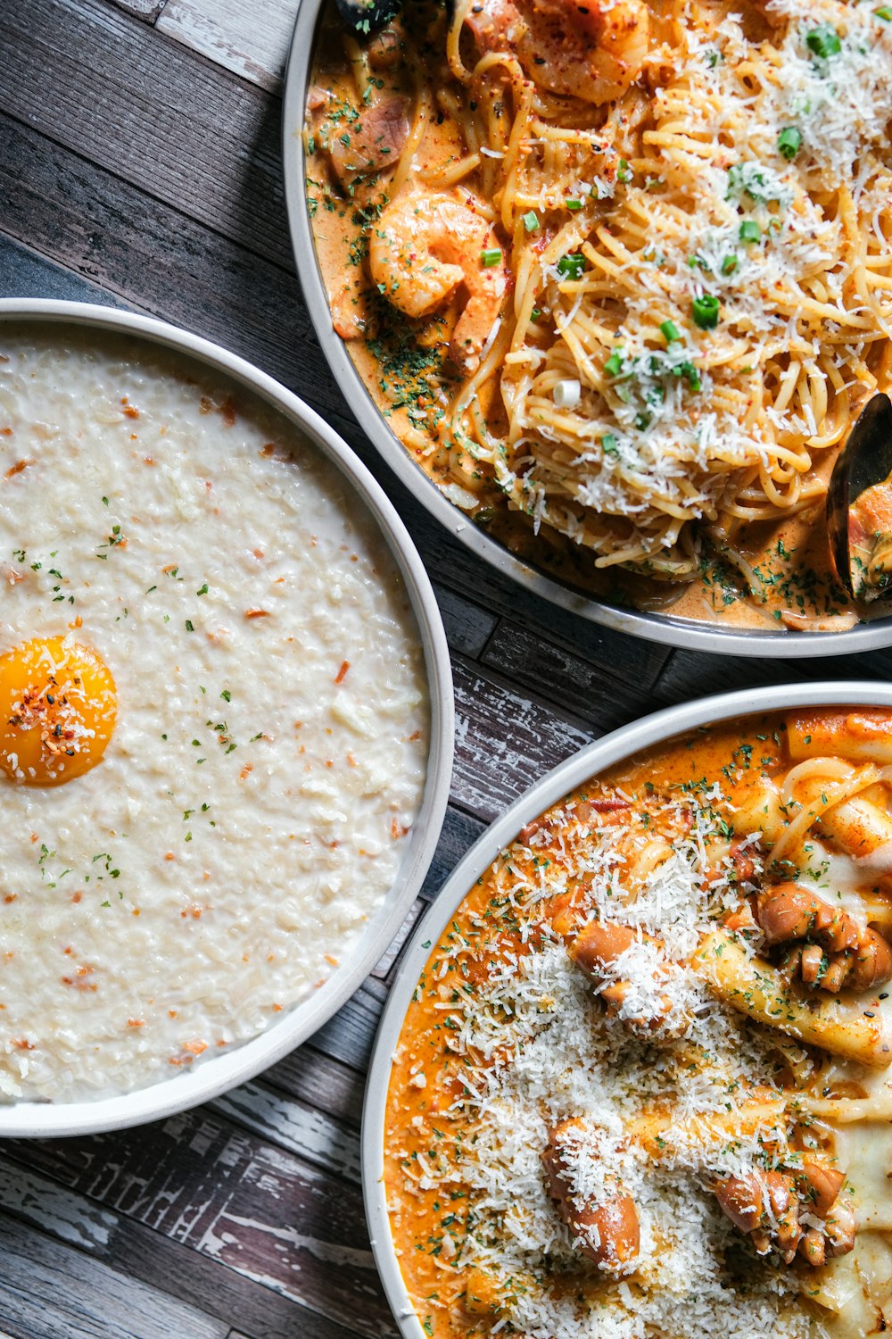 a couple of bowls of food