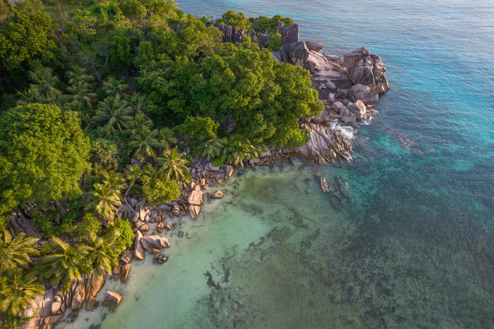 Botswana Highlights & the Seychelles