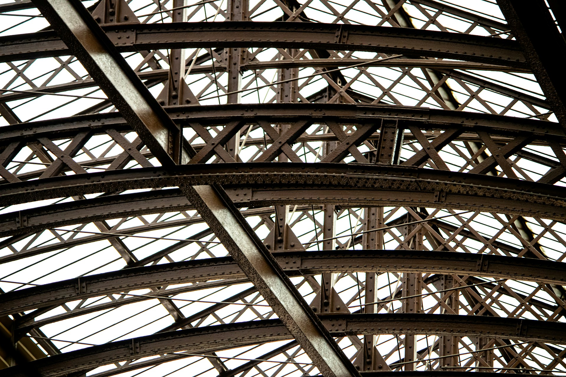 a metal structure with many beams